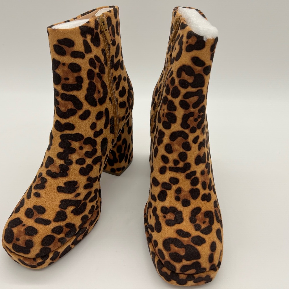 Leopard! Platform Boots 
Chunky High Heels Ankle Booties Square Toe Side zip.